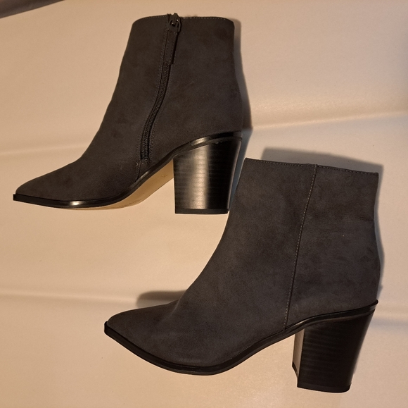 14th & Union pointed toe ankle booties black heel size 8.5 - Picture 2 of 7